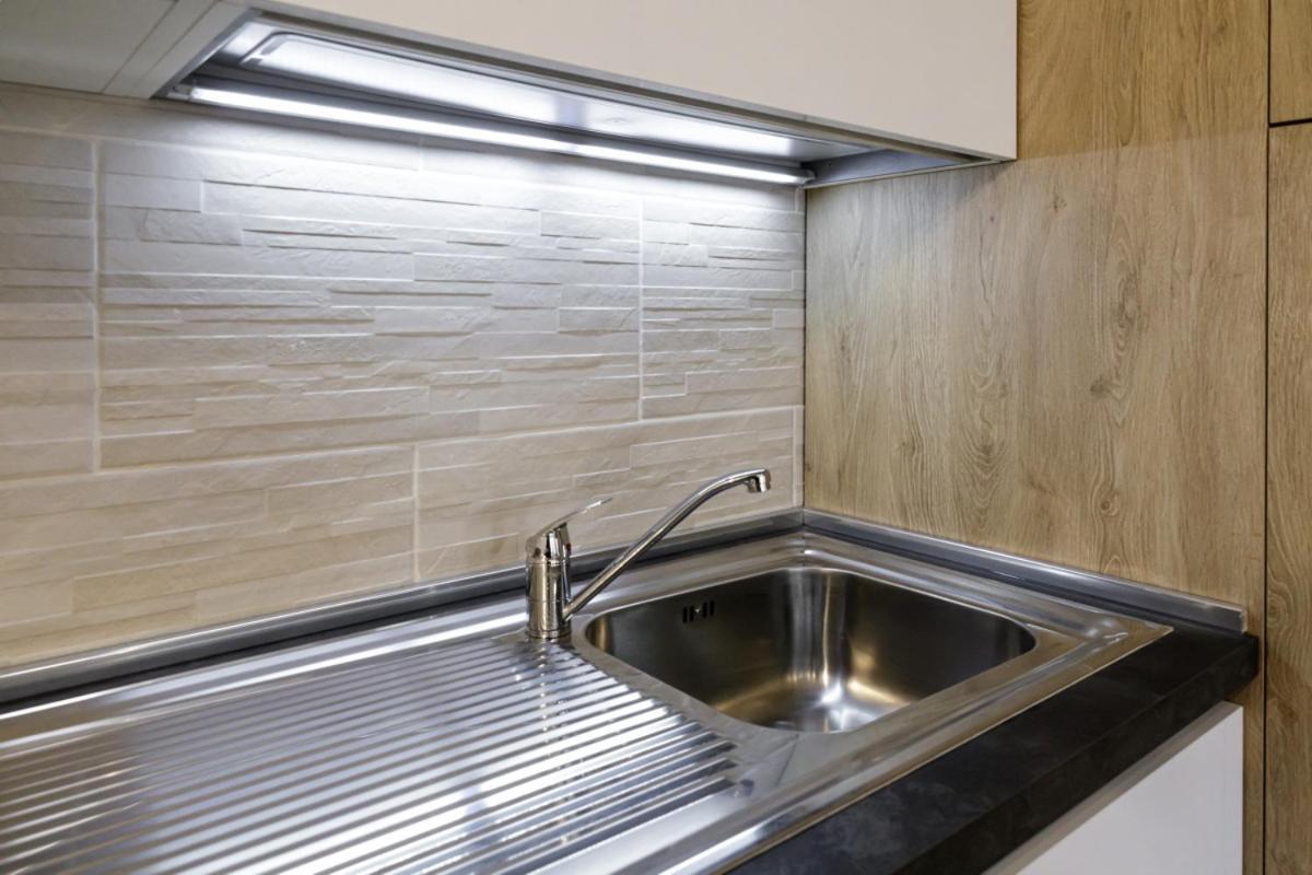 Bandiera 68 Apartment Cagliari Ngoại thất bức ảnh