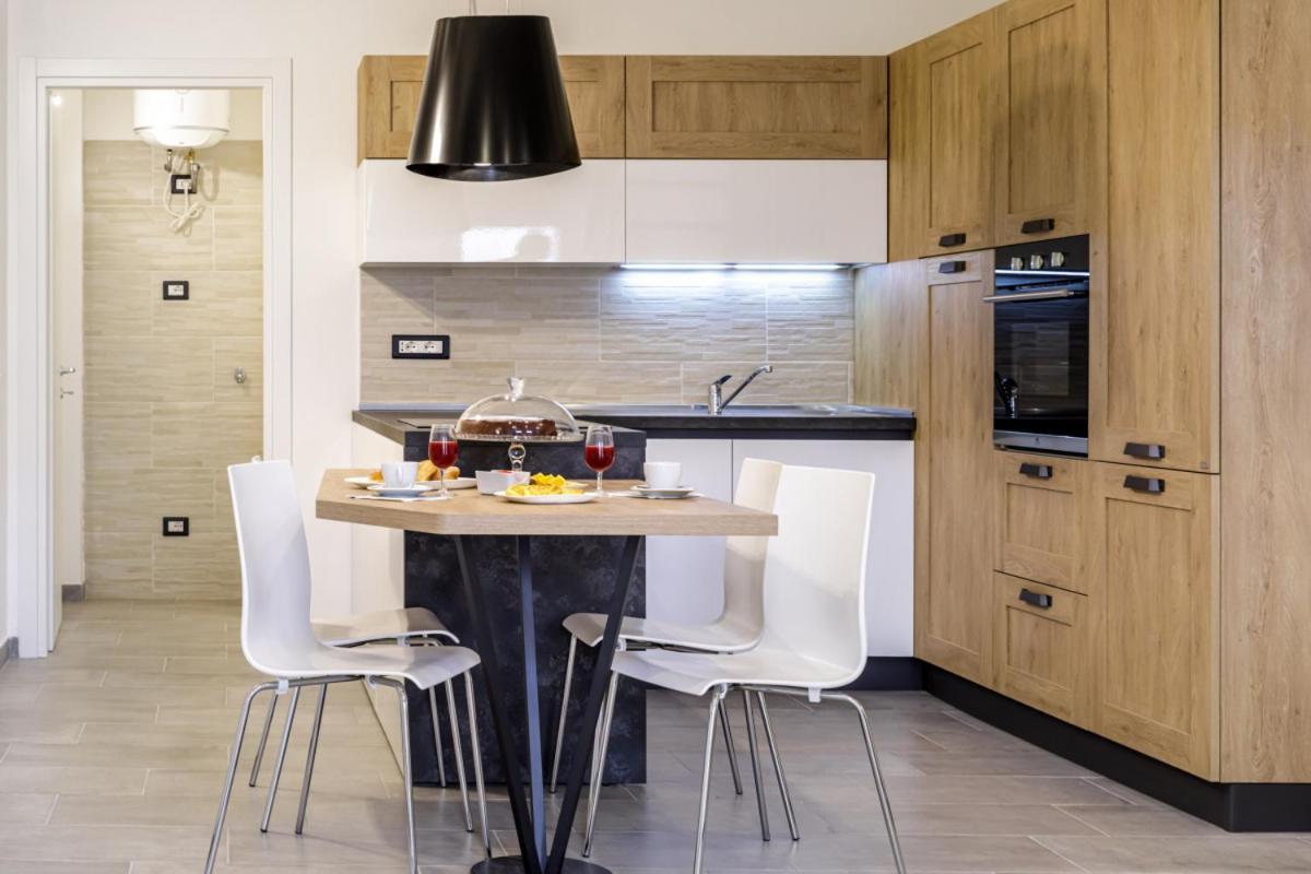 Bandiera 68 Apartment Cagliari Ngoại thất bức ảnh