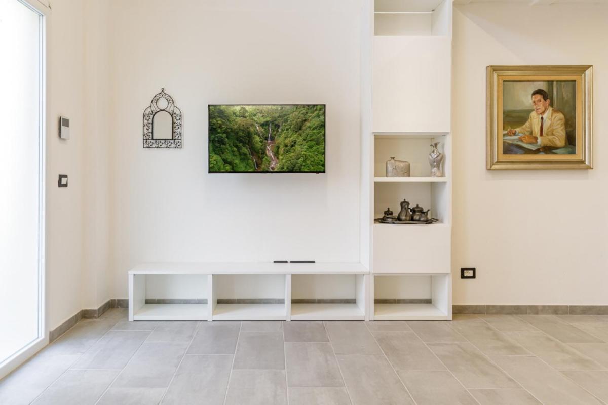 Bandiera 68 Apartment Cagliari Ngoại thất bức ảnh