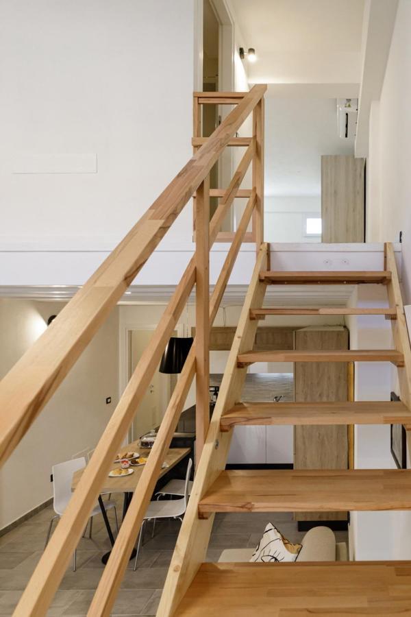 Bandiera 68 Apartment Cagliari Ngoại thất bức ảnh